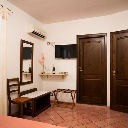 B&B Alta Marea Lipari מראה חיצוני תמונה