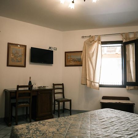 B&B Alta Marea Lipari מראה חיצוני תמונה