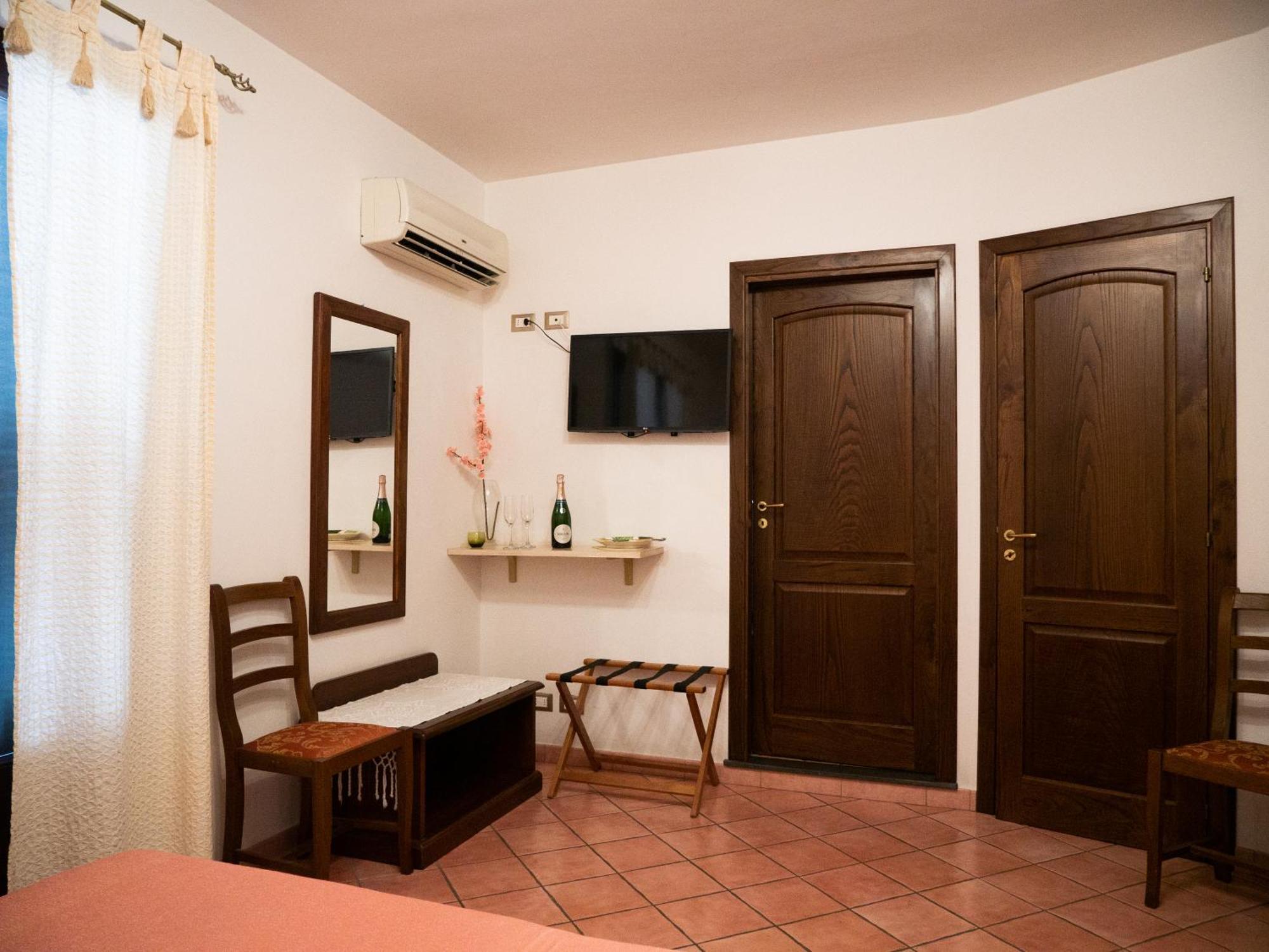 B&B Alta Marea Lipari מראה חיצוני תמונה