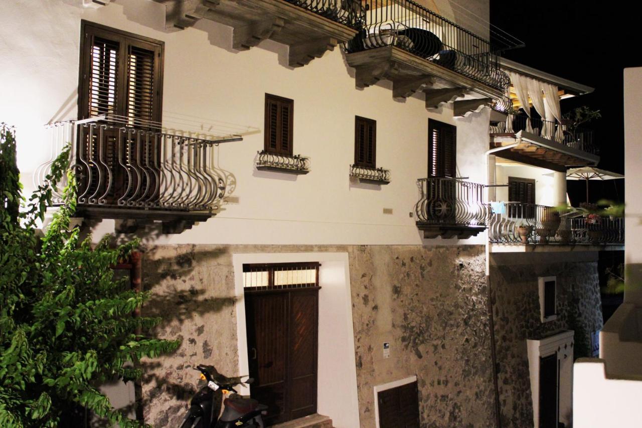 B&B Alta Marea Lipari מראה חיצוני תמונה