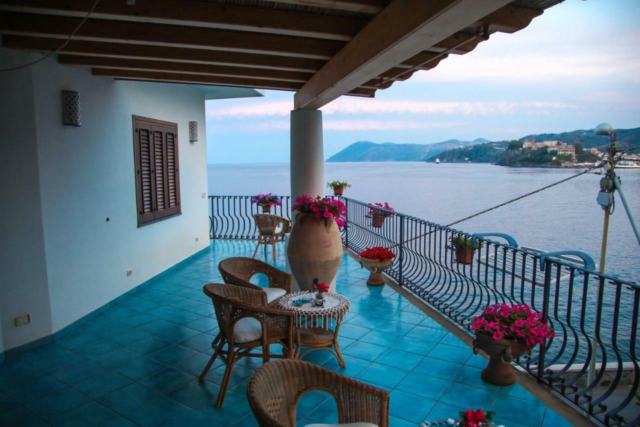 B&B Alta Marea Lipari מראה חיצוני תמונה