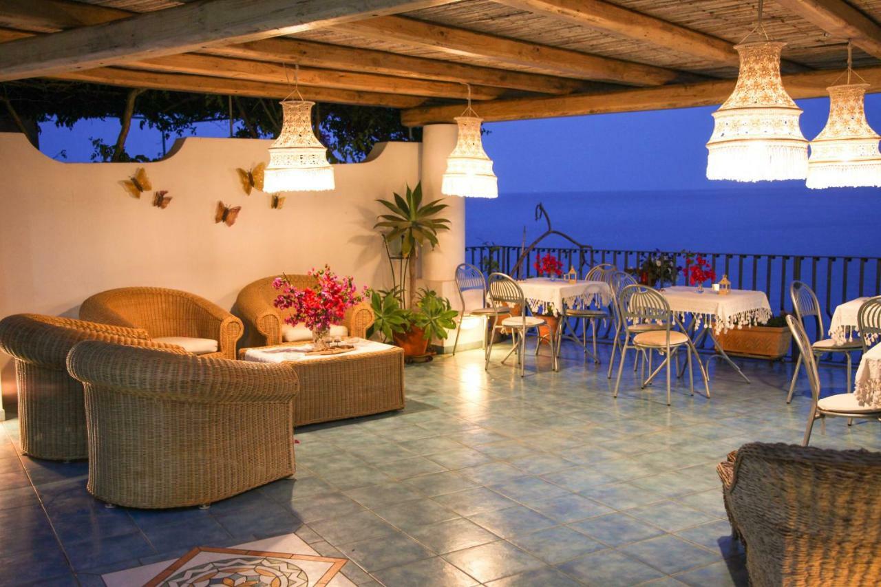 B&B Alta Marea Lipari מראה חיצוני תמונה